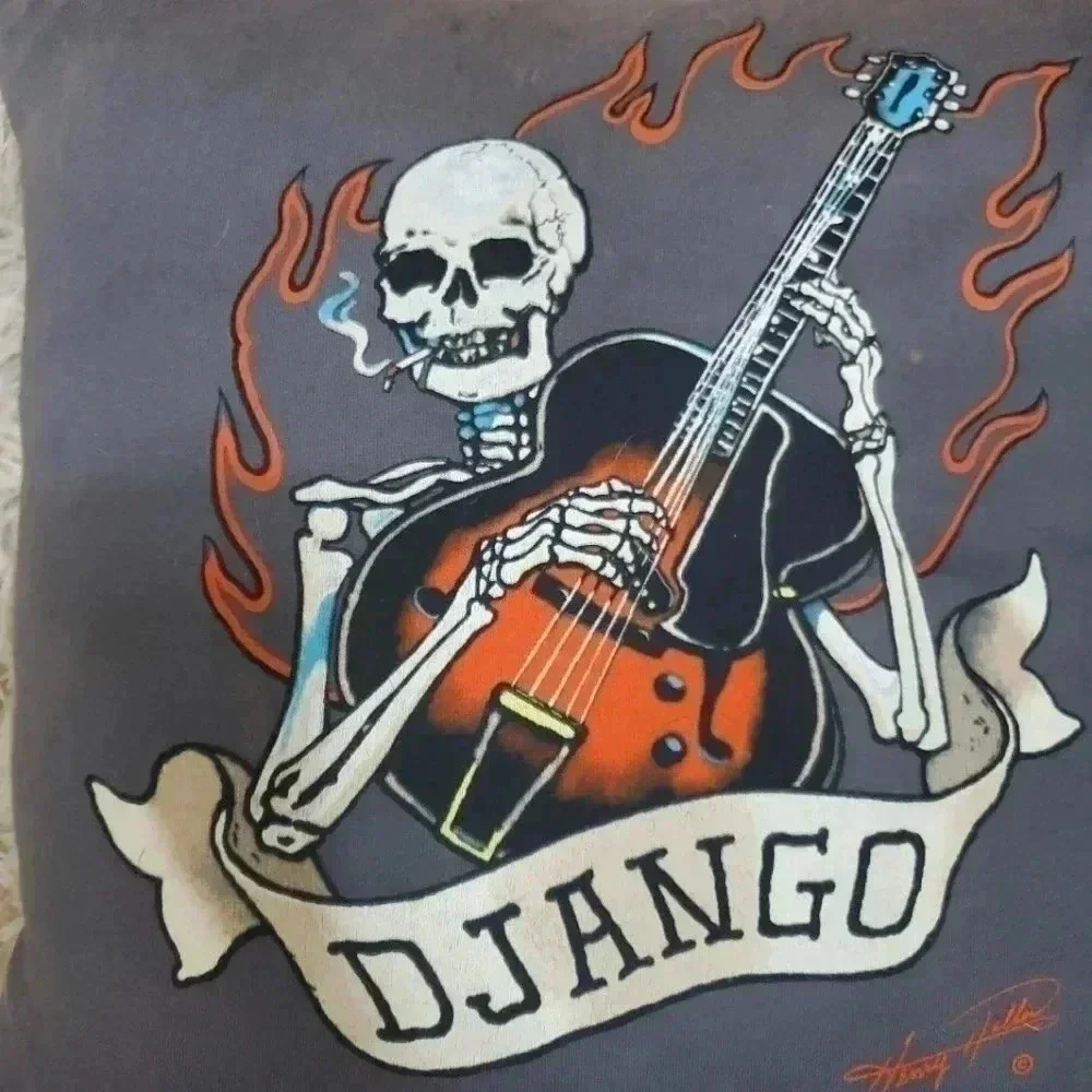DJANGO Smoking skull print Throw pillow